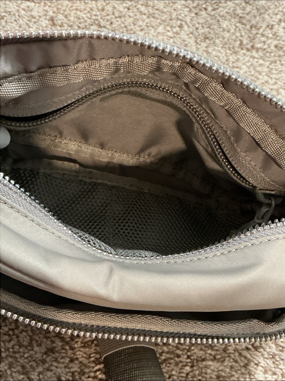 lululemon athletica olive green belt bag - Picture 8 of 10